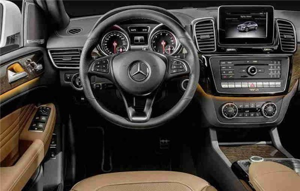 Mercedes Benz SUV GLE Coupe 2015 - новый кроссовер купе от Мерседес