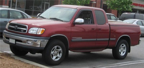 Toyota Tundra 2000